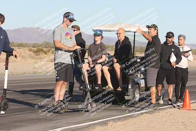 media/Oct-30-2025-Racers Edge (Thu) [[dabbdaf680]]/1-Around the Pits- Track Walk/